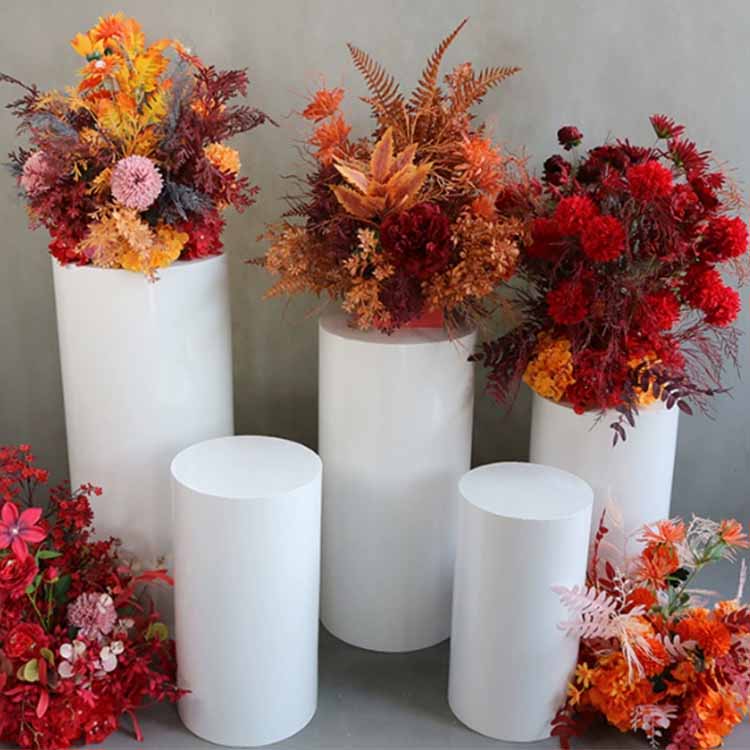 मिष्टान्न टेबल