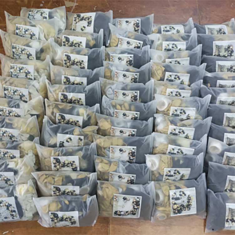 Football Themed Balloon Arch Kit4 Football Themed Balloon Arch Kit4