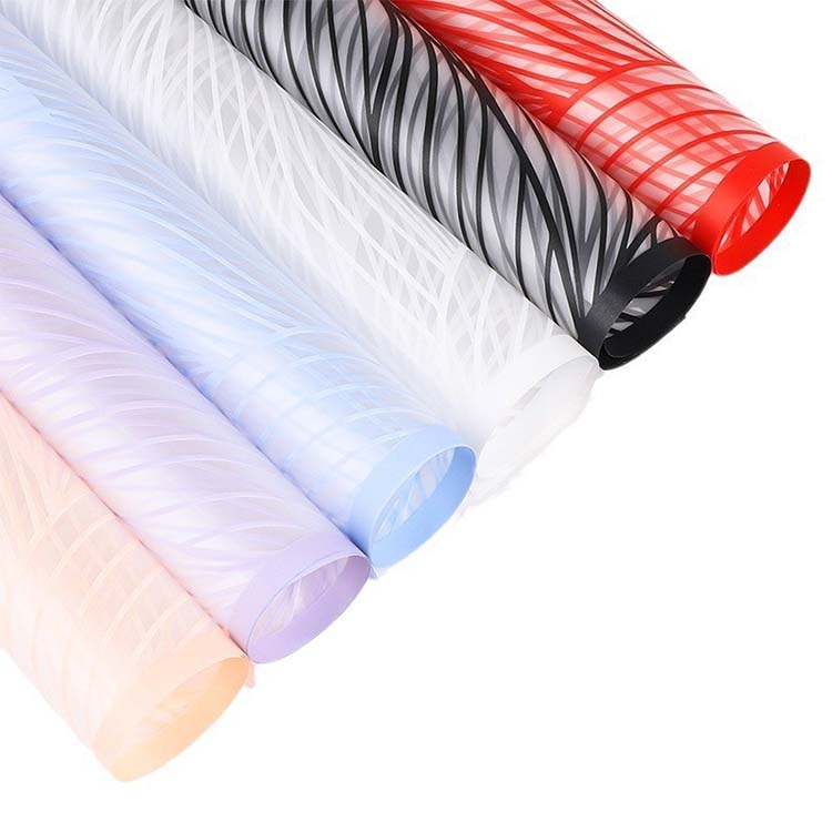 नमुनेदार रॅपिंग पेपर