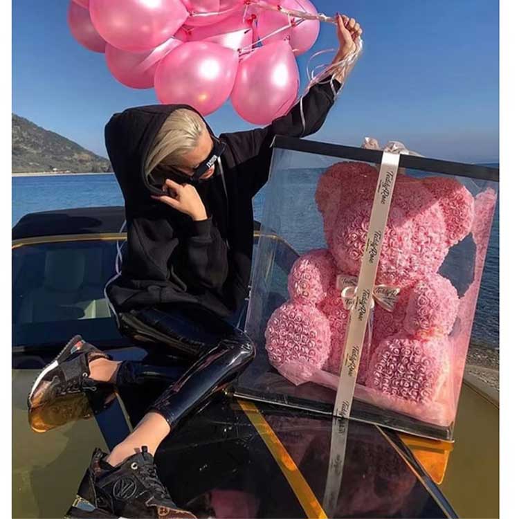 गुलाब फ्लॉवर टेडी बेअर